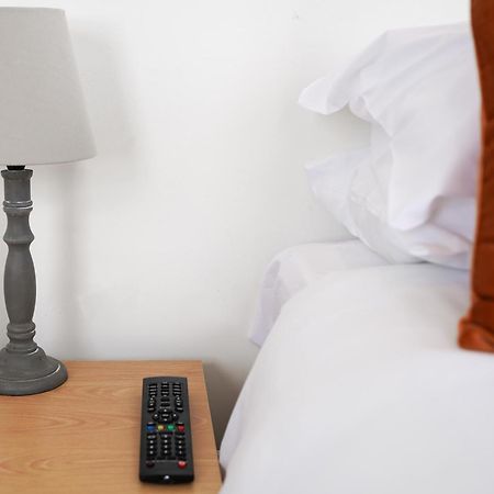 Homesly Guest Rooms, Comfortable En-Suite Guest Rooms With Free Parking And Self Check-In Berwick Upon Tweed Dış mekan fotoğraf